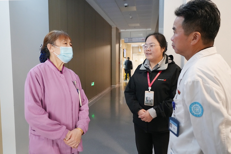 20251204 保洁员4.jpg 20251204 保洁员4.jpg