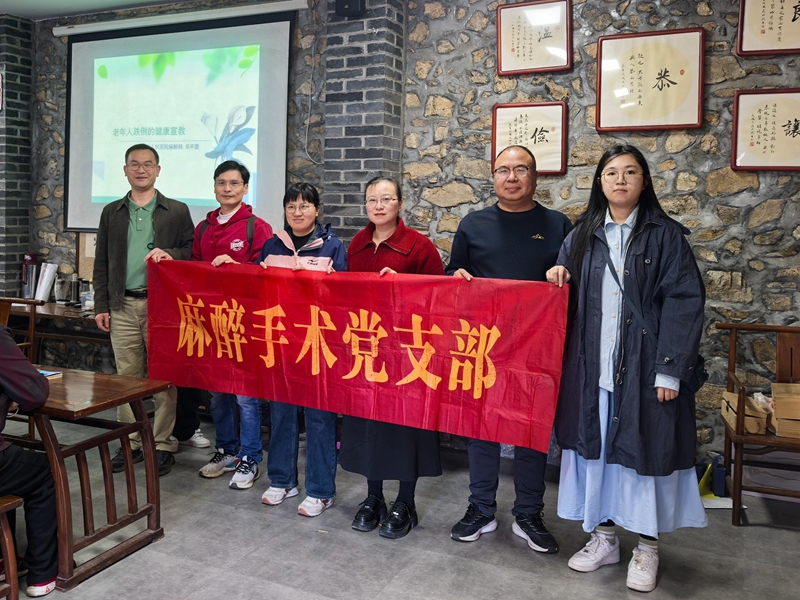 ea358f177d24a01d3fb3e2a5d6b85975_副本.jpg ea358f177d24a01d3fb3e2a5d6b85975_副本.jpg