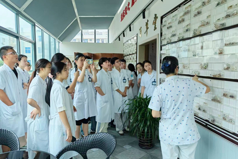 20261008 杭州医学院护理见习培训01.jpg 20261008 杭州医学院护理见习培训01.jpg