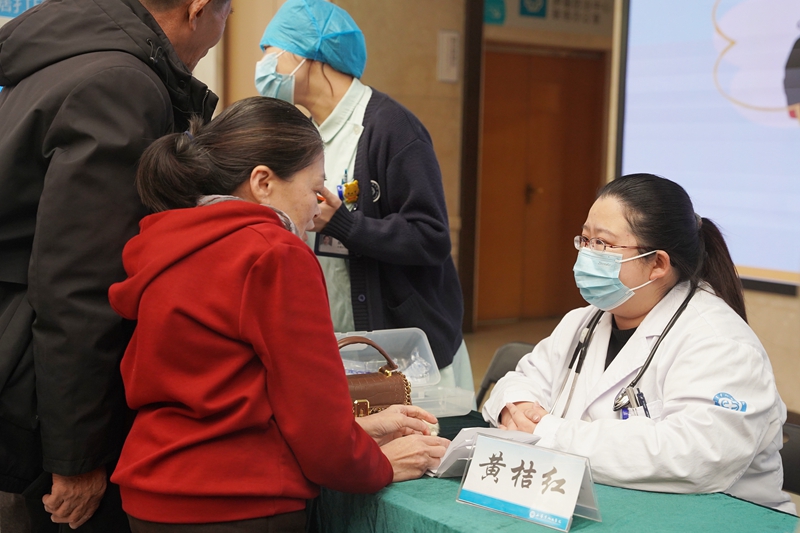 20251118 慢阻肺日活动18.jpg 20251118 慢阻肺日活动18.jpg