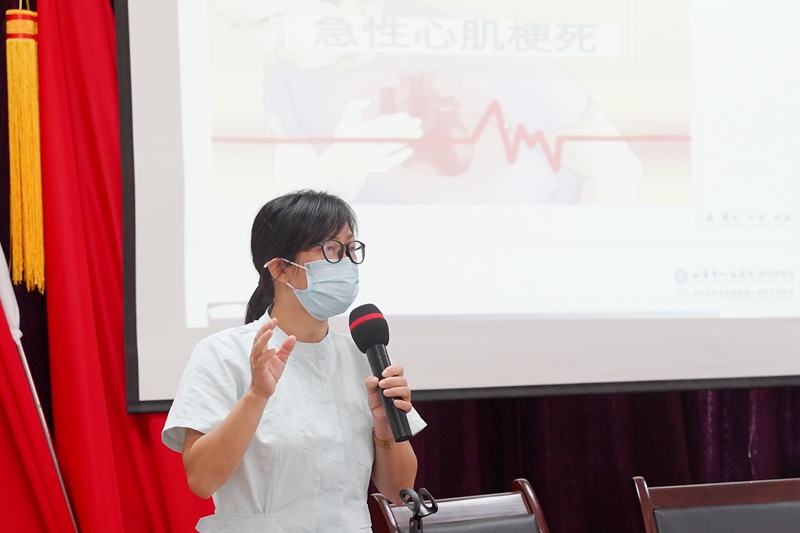 0912 家庭医生义诊双丰村08.jpg