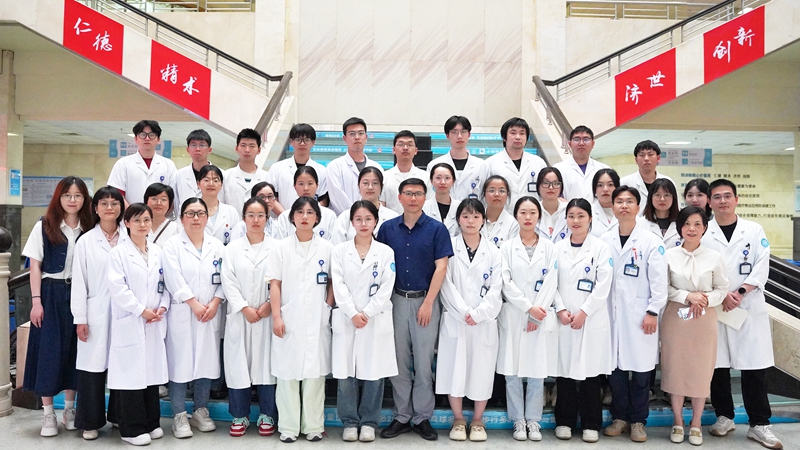 20240612 实习生毕业02.jpg