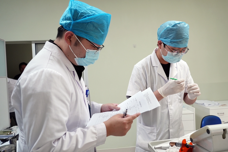 20250519 口腔科 窝沟封闭培训17.jpg 20250519 口腔科 窝沟封闭培训17.jpg