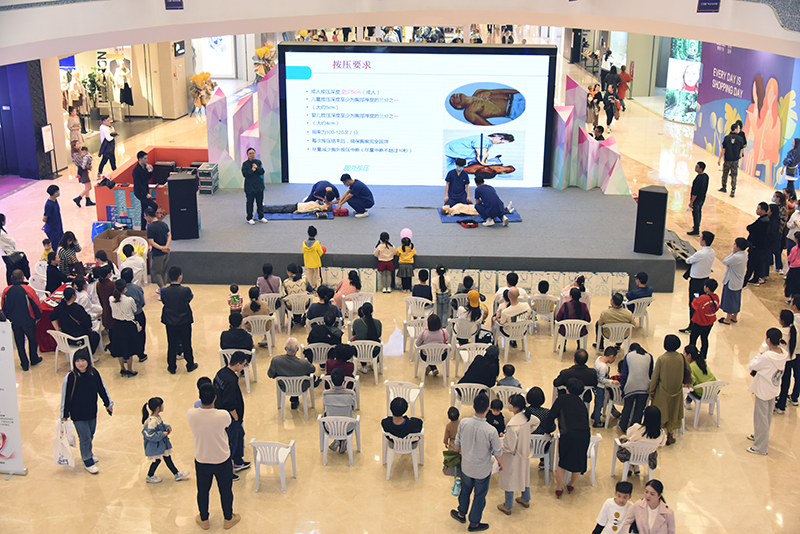 DSC_9796-2.jpg DSC_9796-2.jpg