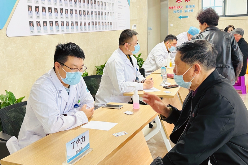 20240417 骨2义诊 大麦屿5.jpg 20240417 骨2义诊 大麦屿5.jpg