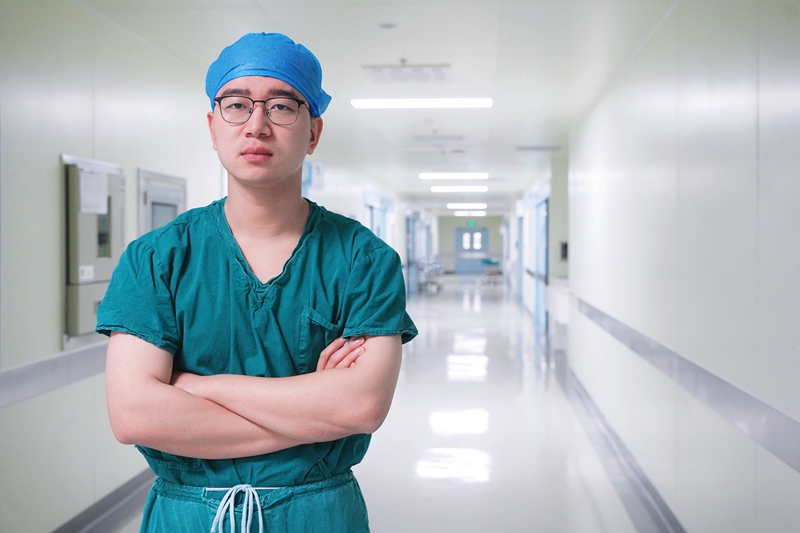 神经外科 阮荣城.jpg 神经外科 阮荣城.jpg