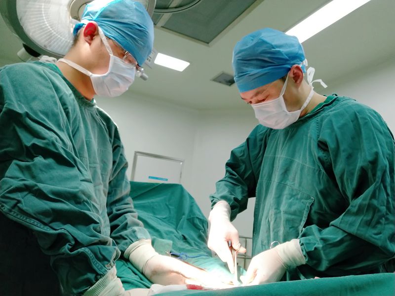 陈高瀚1_副本.jpg 陈高瀚1_副本.jpg