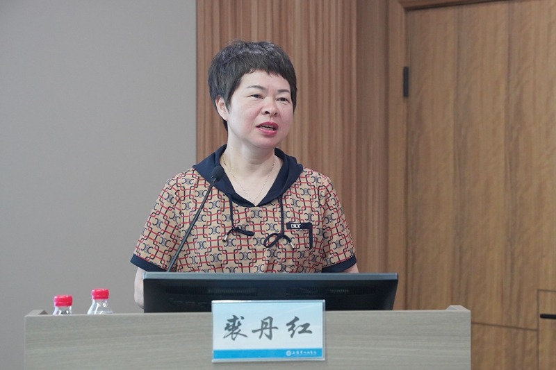 小图 0625 检验科继教班22.jpg