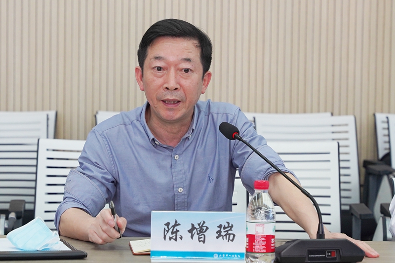 0412 集团疫情防控会议2.jpg