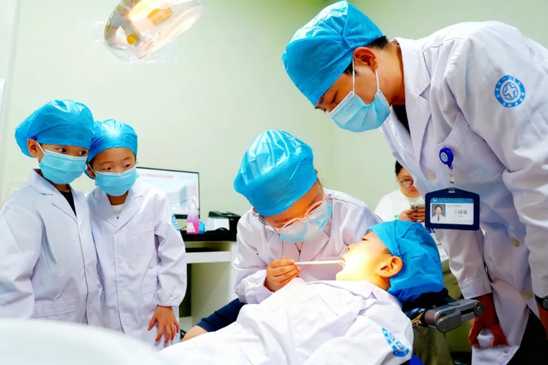 20250920 爱牙日 小牙医活动5.jpg
