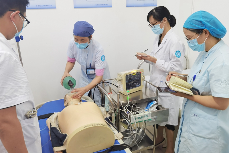 0831 护理急救演练考核2 芦浦.jpg
