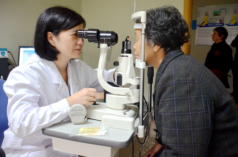 眼科 王冰鹏.jpg