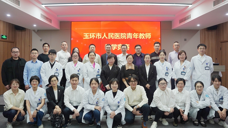 0425 青年教师竞赛10.jpg