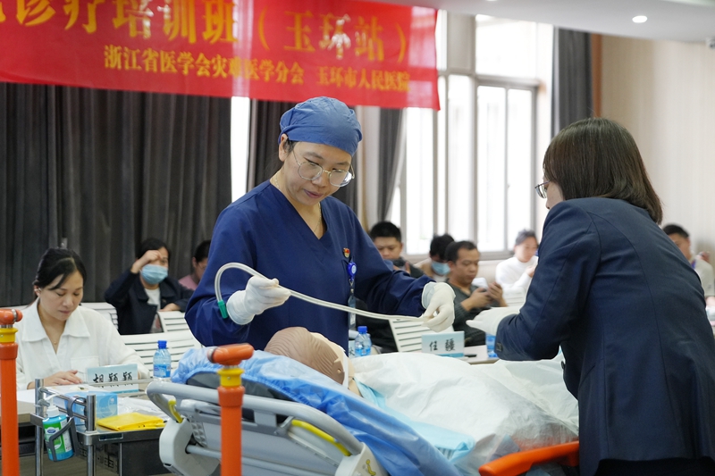 20251105 急性中毒规范培训（玉环站）44.jpg