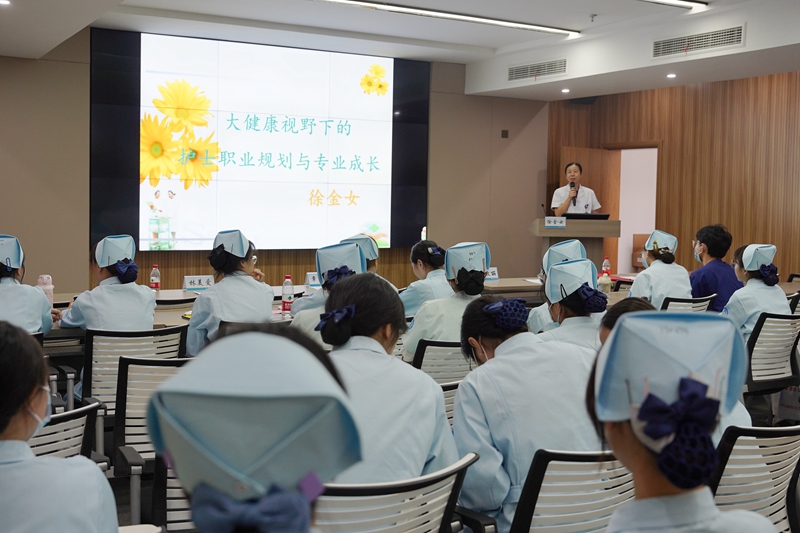 2023新护士岗前培训22.jpg
