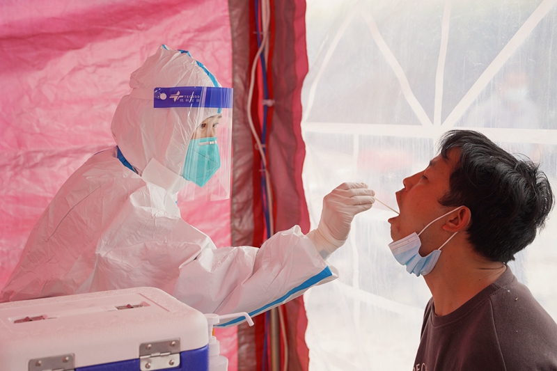 0316 核酸采集3.jpg 0316 核酸采集3.jpg