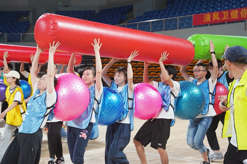 0811 卫健系统运动会21.jpg