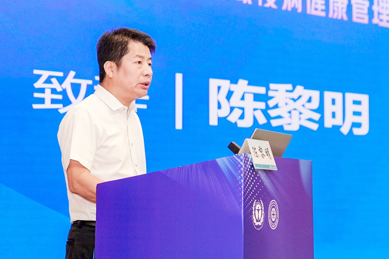 陈黎明1.jpg 陈黎明1.jpg