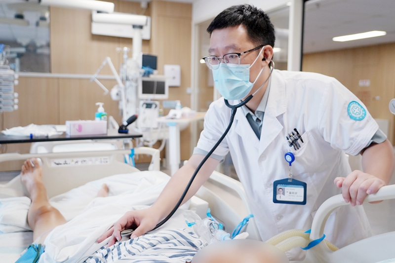 20250821 董服波2.jpg